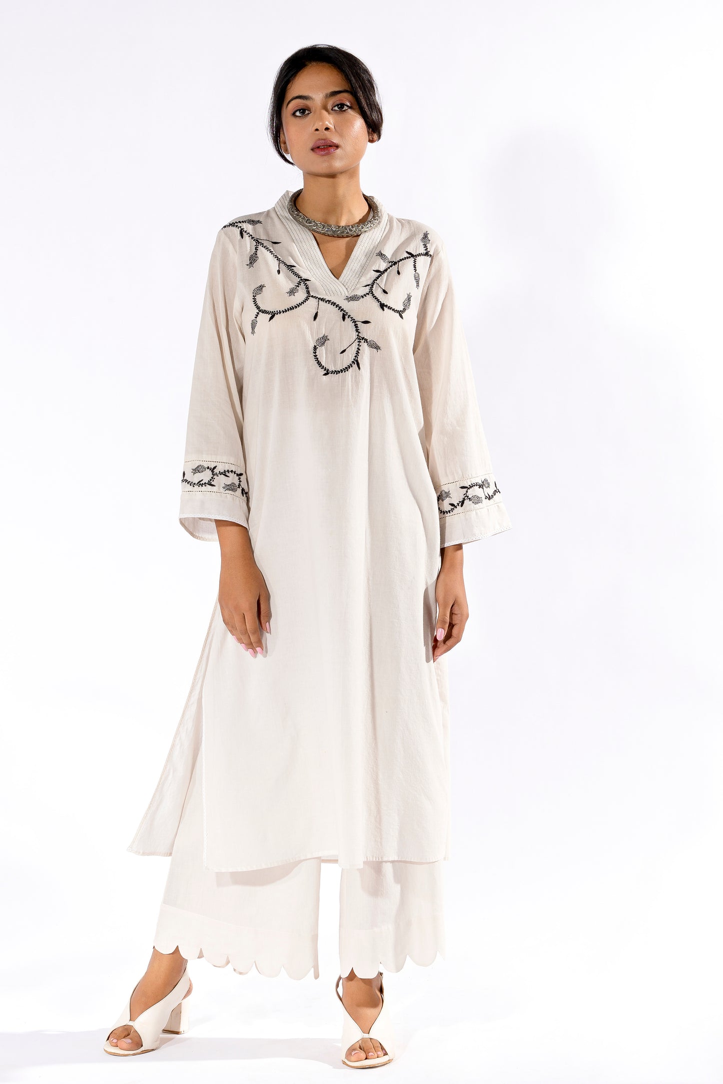 Paan Gulkand chikankari kurta - Ready to Ship