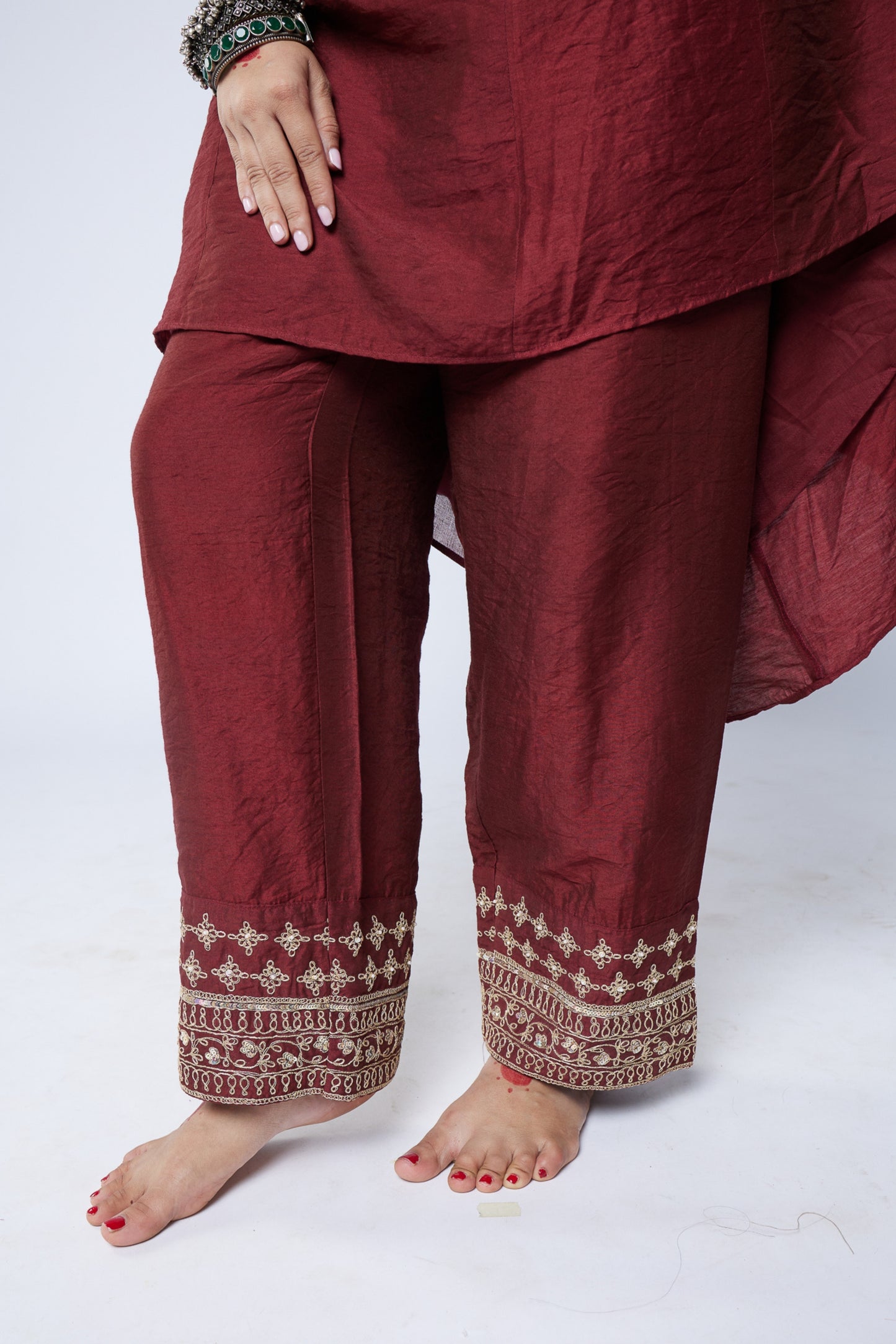 Ellora Embroidered Kurta Set