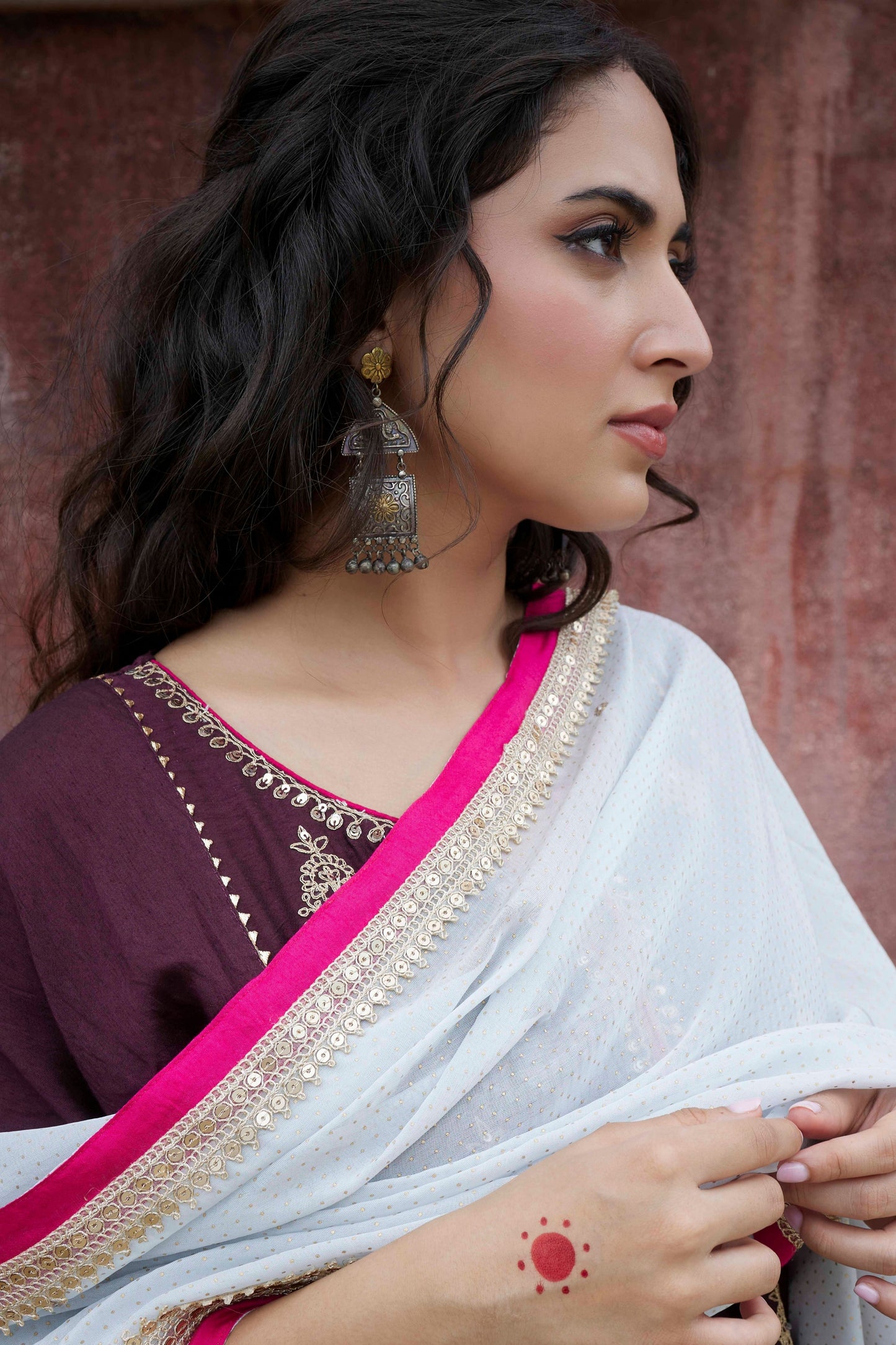 Jama Embroidered dupatta