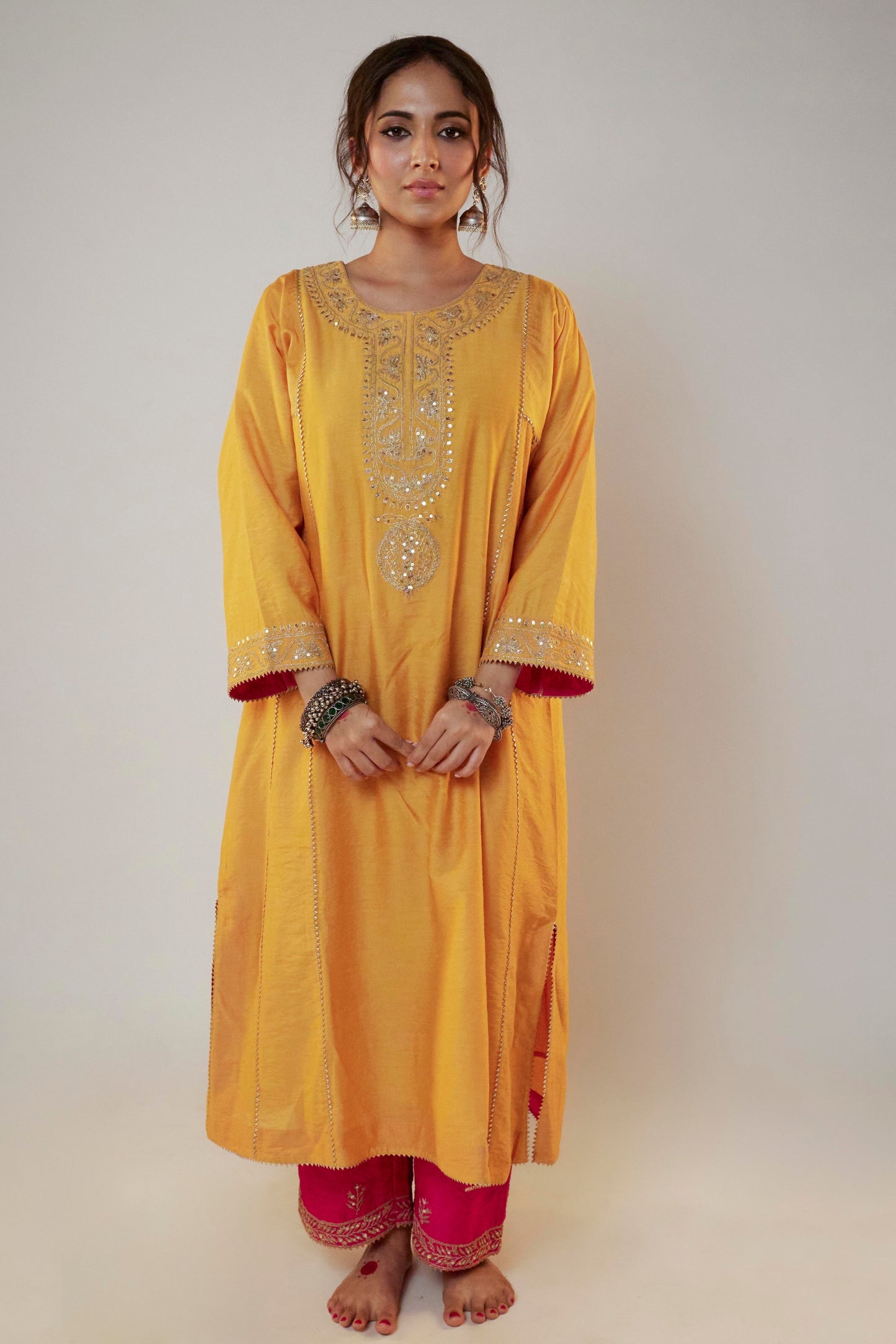 Meenakshi Embroidered Pants