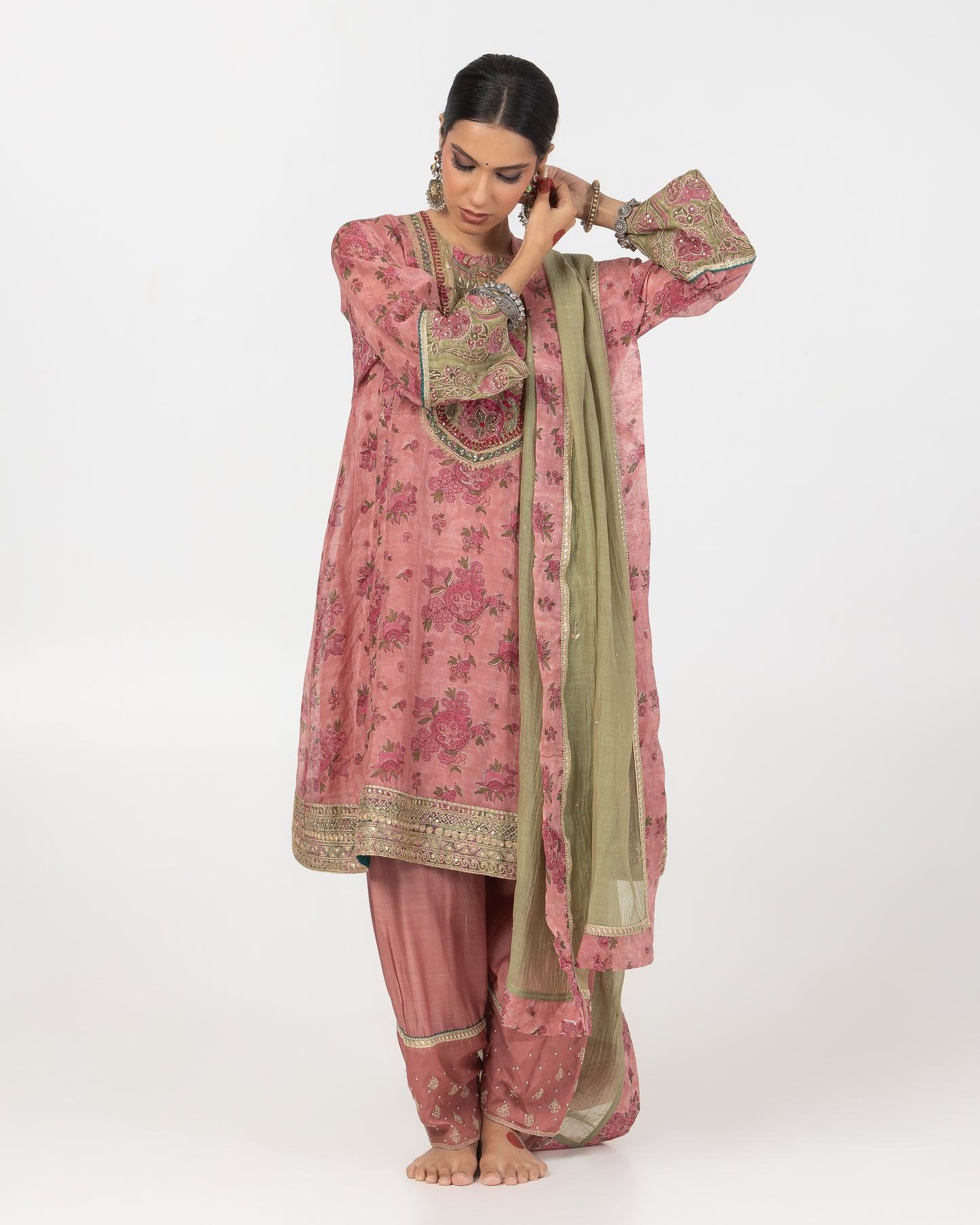 Gul-posh Hand Block Printed Kurta Set