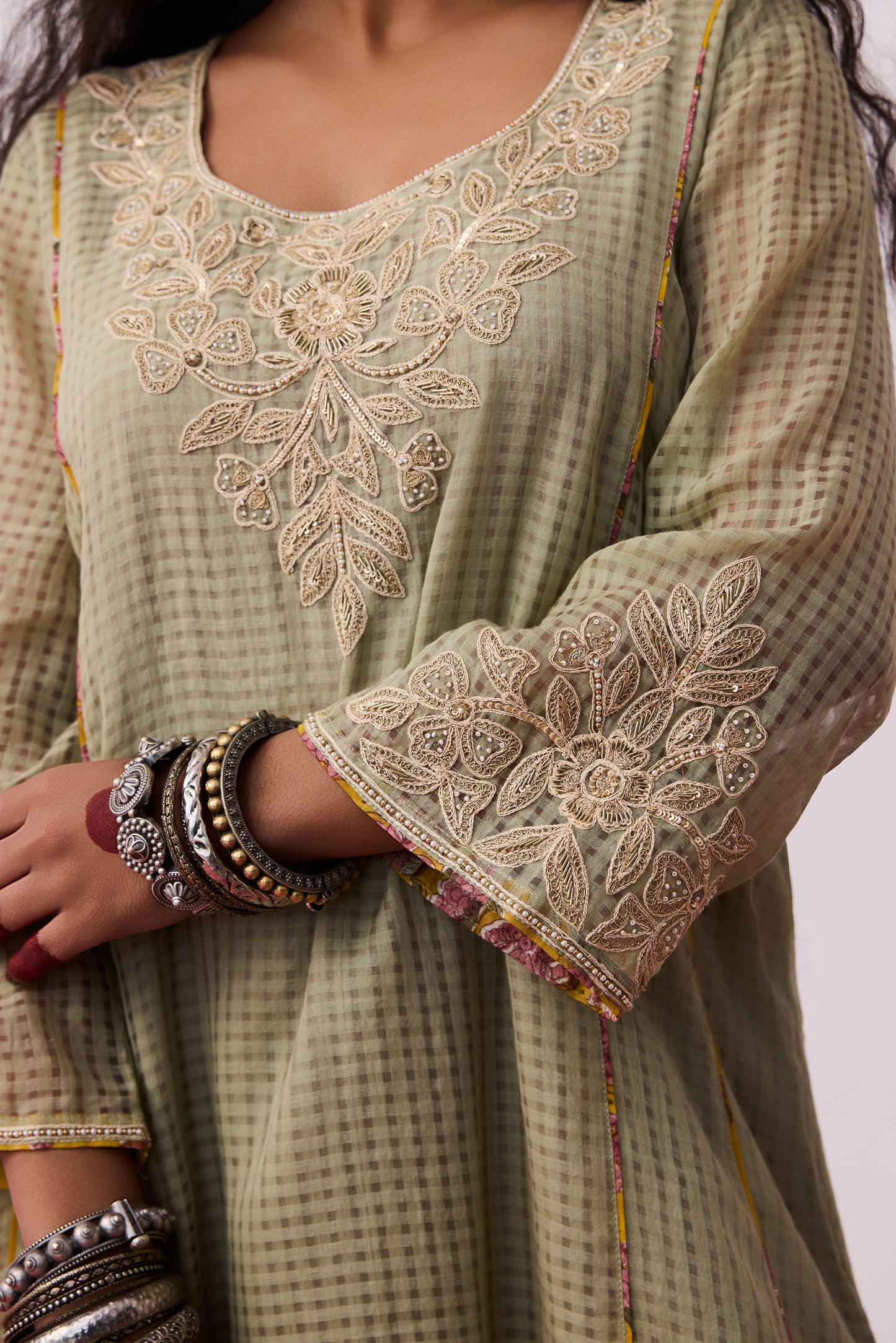 Arunima Embroidered Kurta Set
