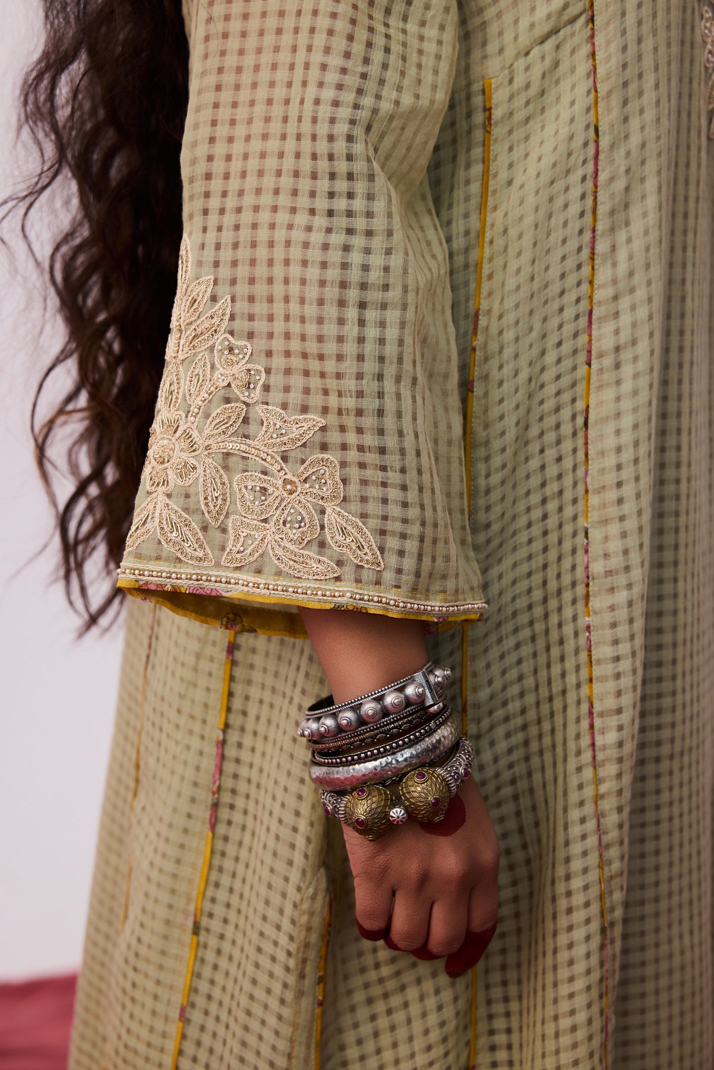 Arunima Embroidered Kurta Set