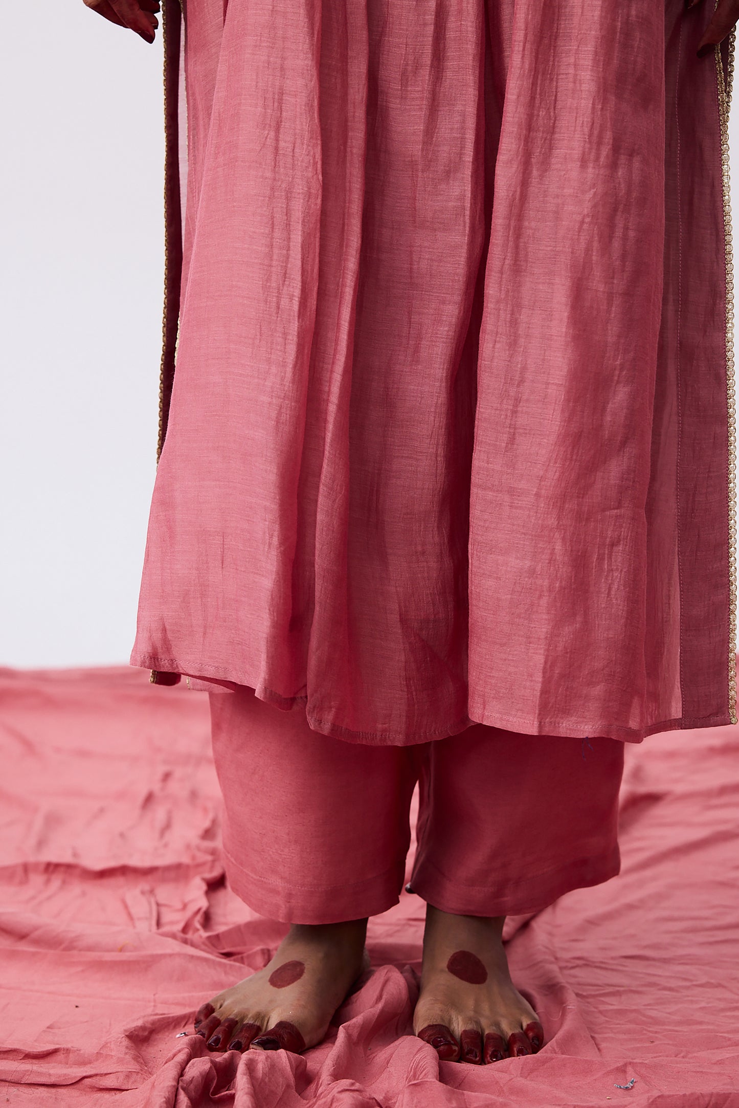 Nupura Embroidered Kurta Set