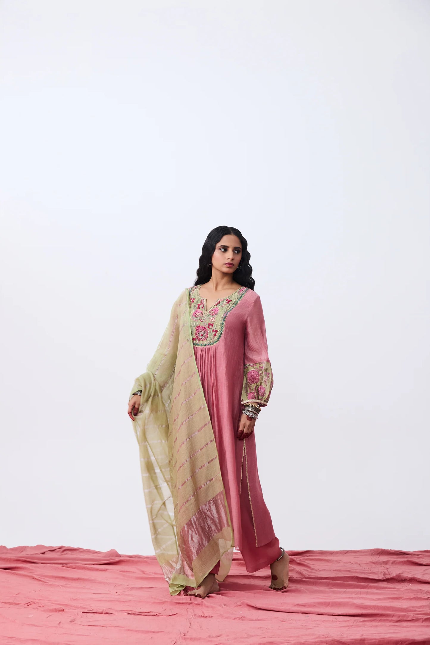 Nupura Dupatta