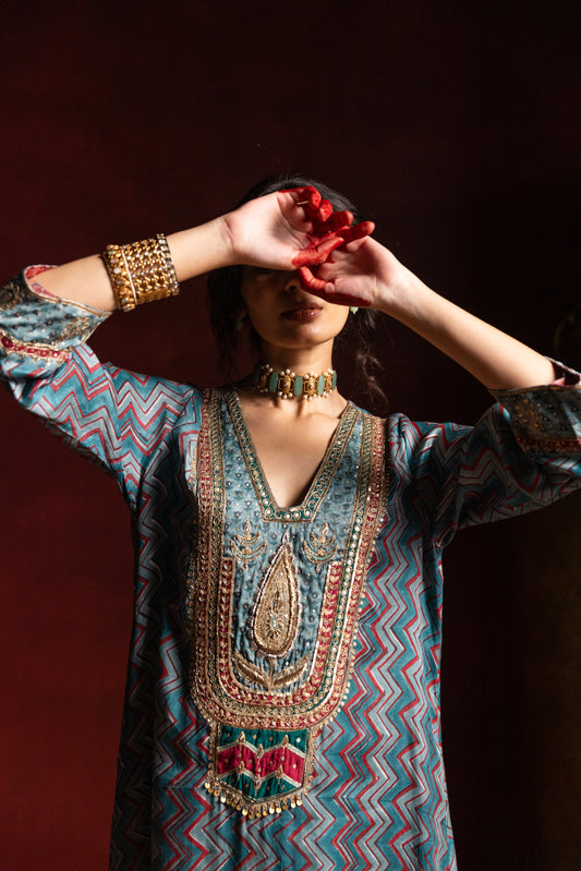 Rajsi Roop Embroidered Kaftan- Aqua