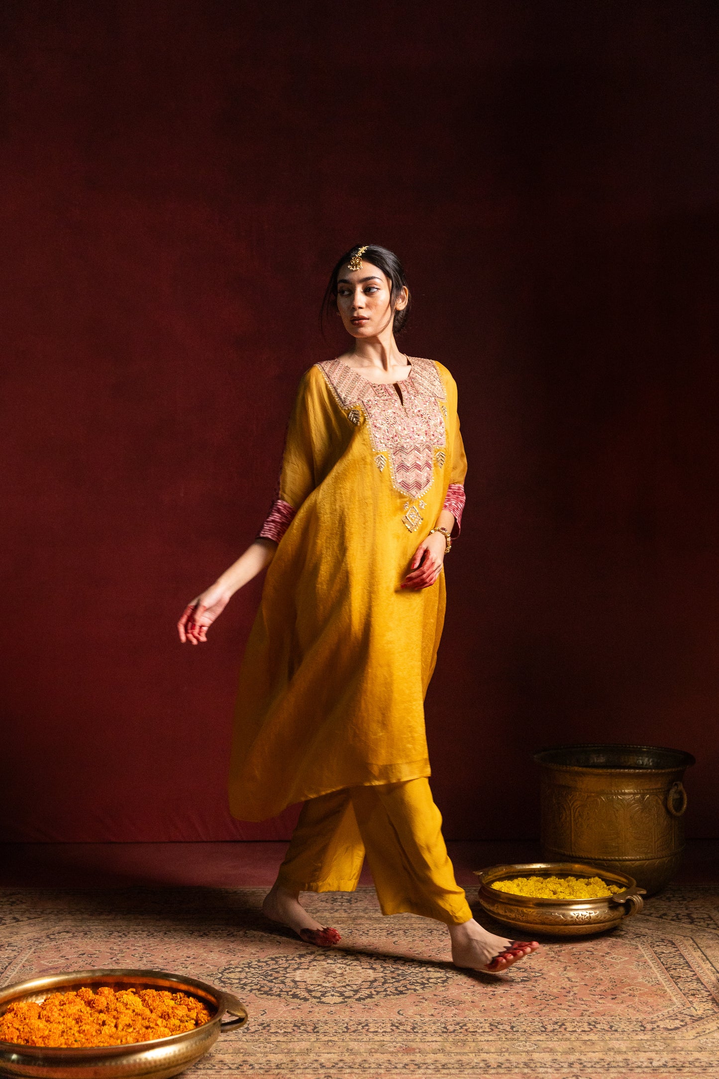 Ratnaanini embroidered kaftan set- Mustard