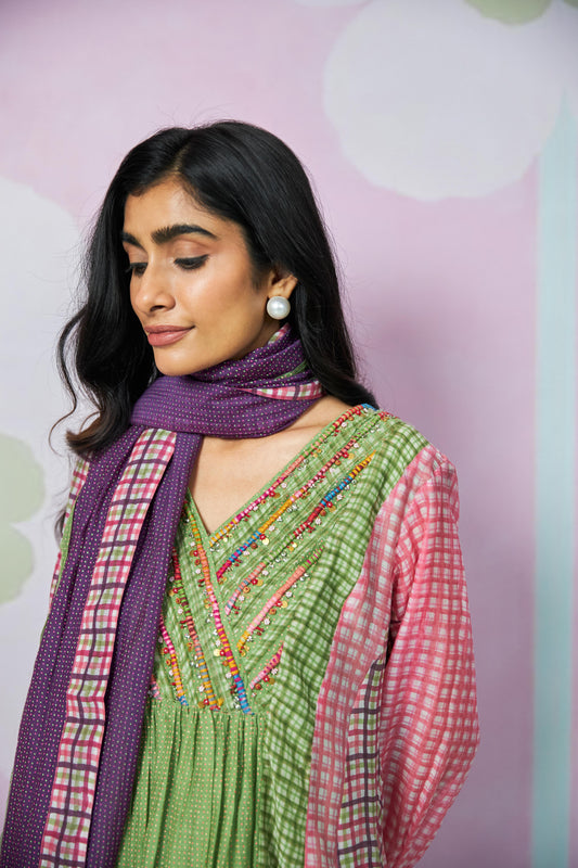 Roseglow Embroidered kurta set- Set of 3