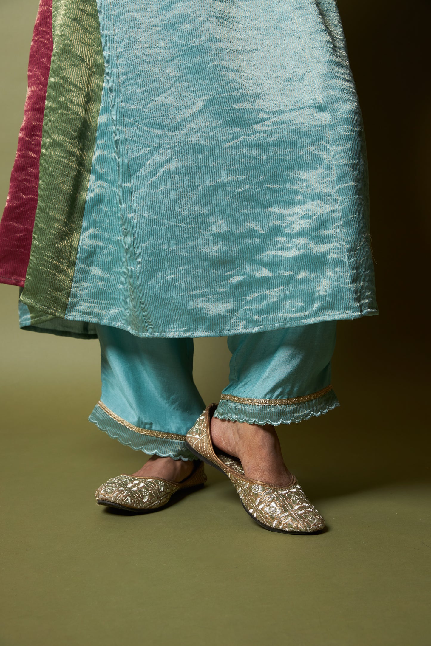 Firoza embroidered pants