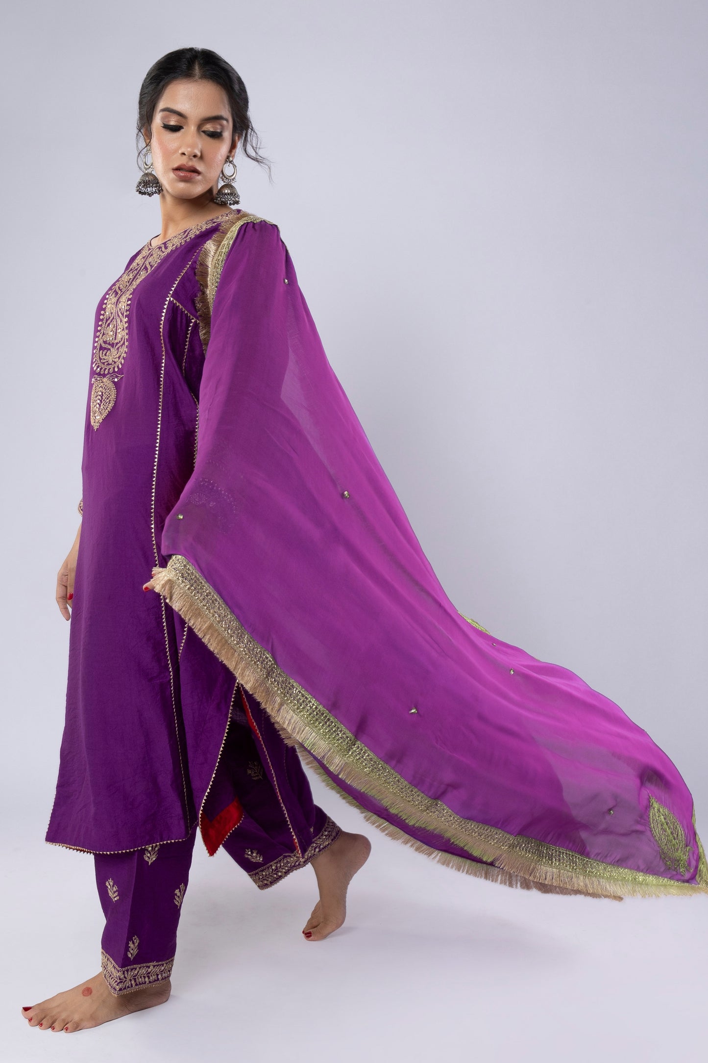 Qutub Minar Embroidered Pants