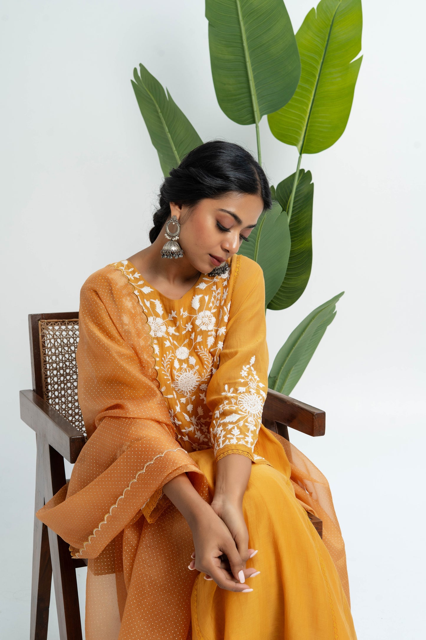 Butterfly Weed Embroidered Set