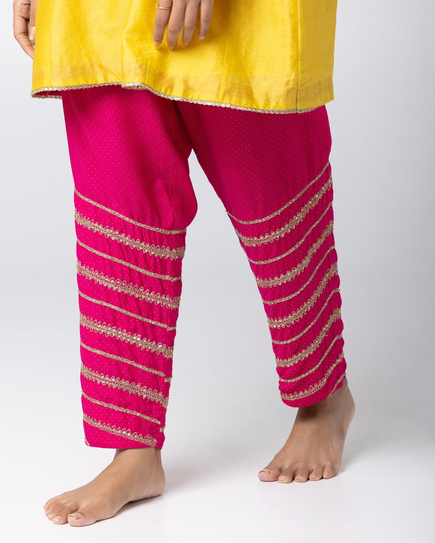 Nera Embroidered Kurta Set