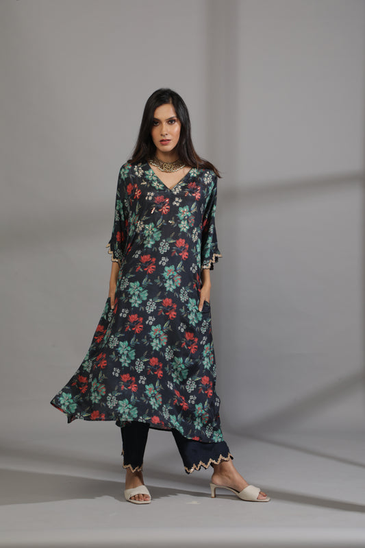 Welcome to the jungle embroidered kaftan set
