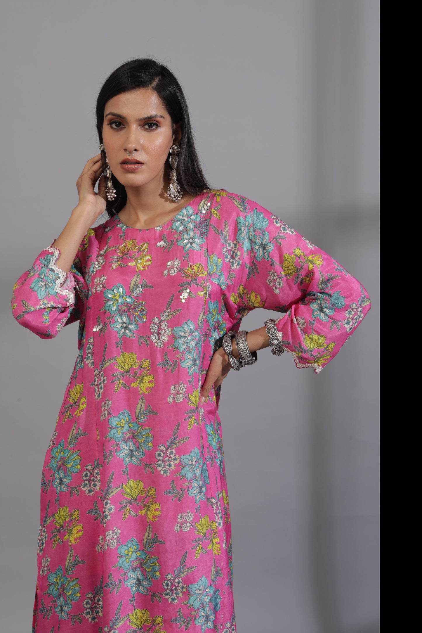 Pink floyd embroidered kurta set