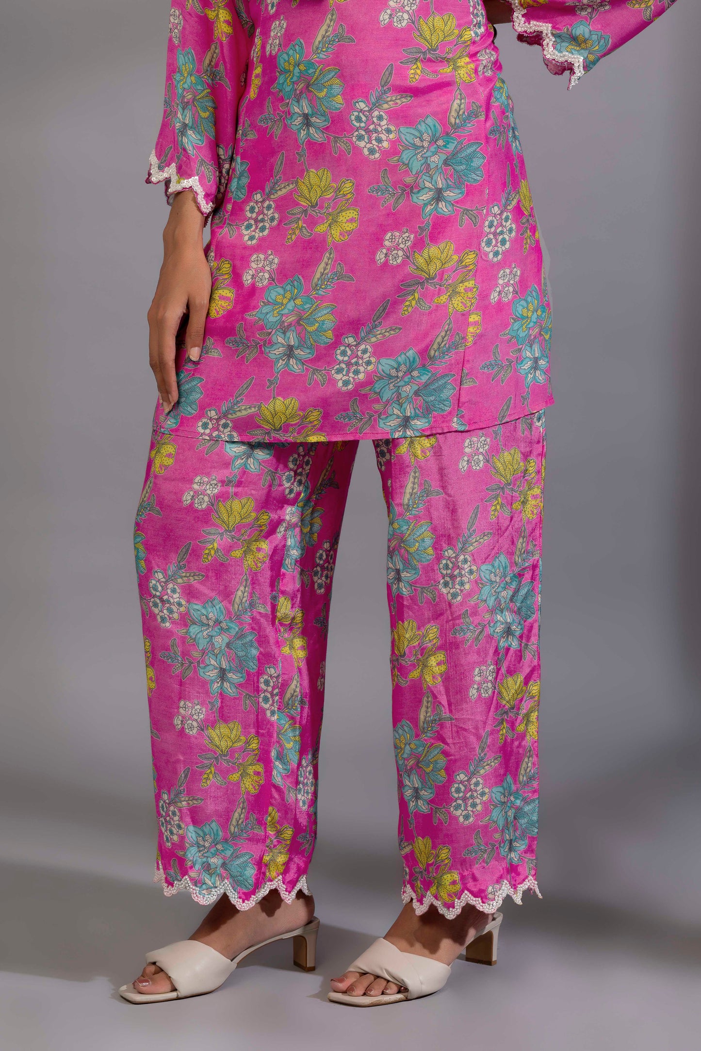 Pink floyd embroidered kurta set