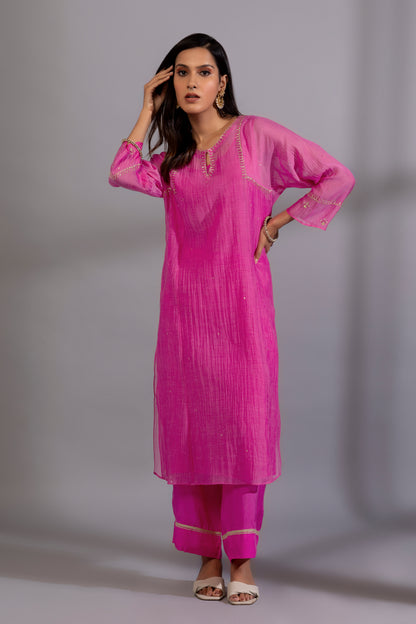 Whole lotta love embroidered kurta set