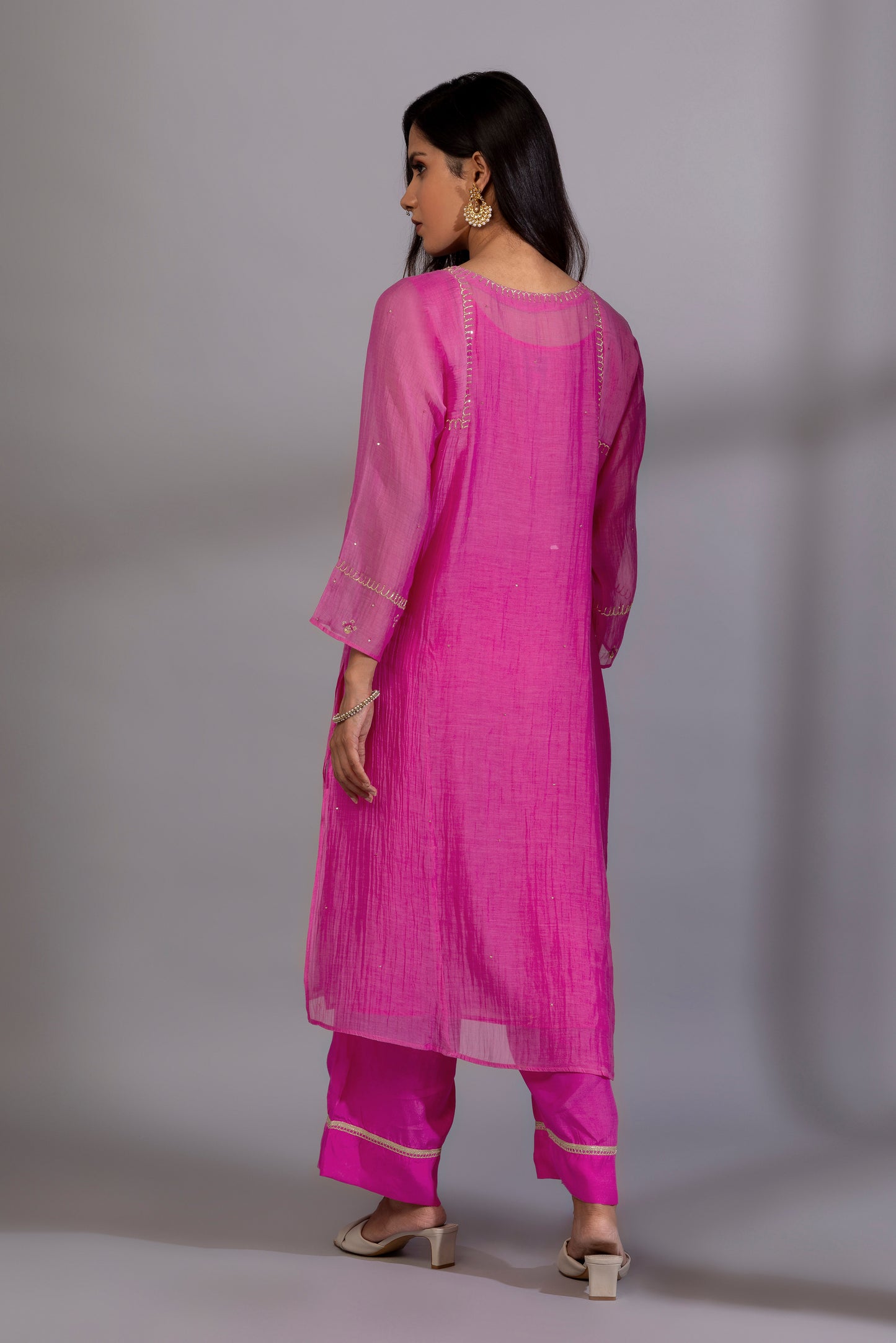Whole lotta love embroidered kurta set