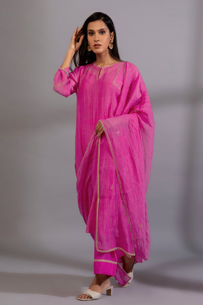 Whole lotta love embroidered kurta set