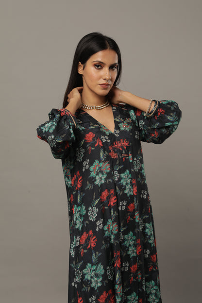 Welcome to the jungle embroidered kurta
