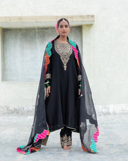 Naazneen Embroidered Dupatta