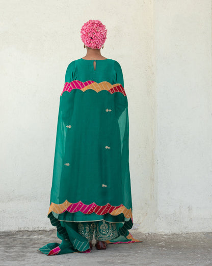 Azra Embroidered Kurta Set