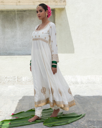 Arsheen Embroidered Anarkali