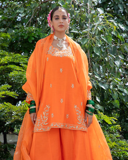 Ishaal Embroidered Dupatta