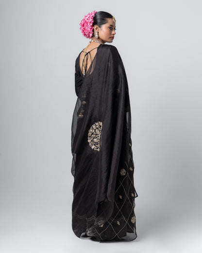 Ridwaan Embroidered Dupatta