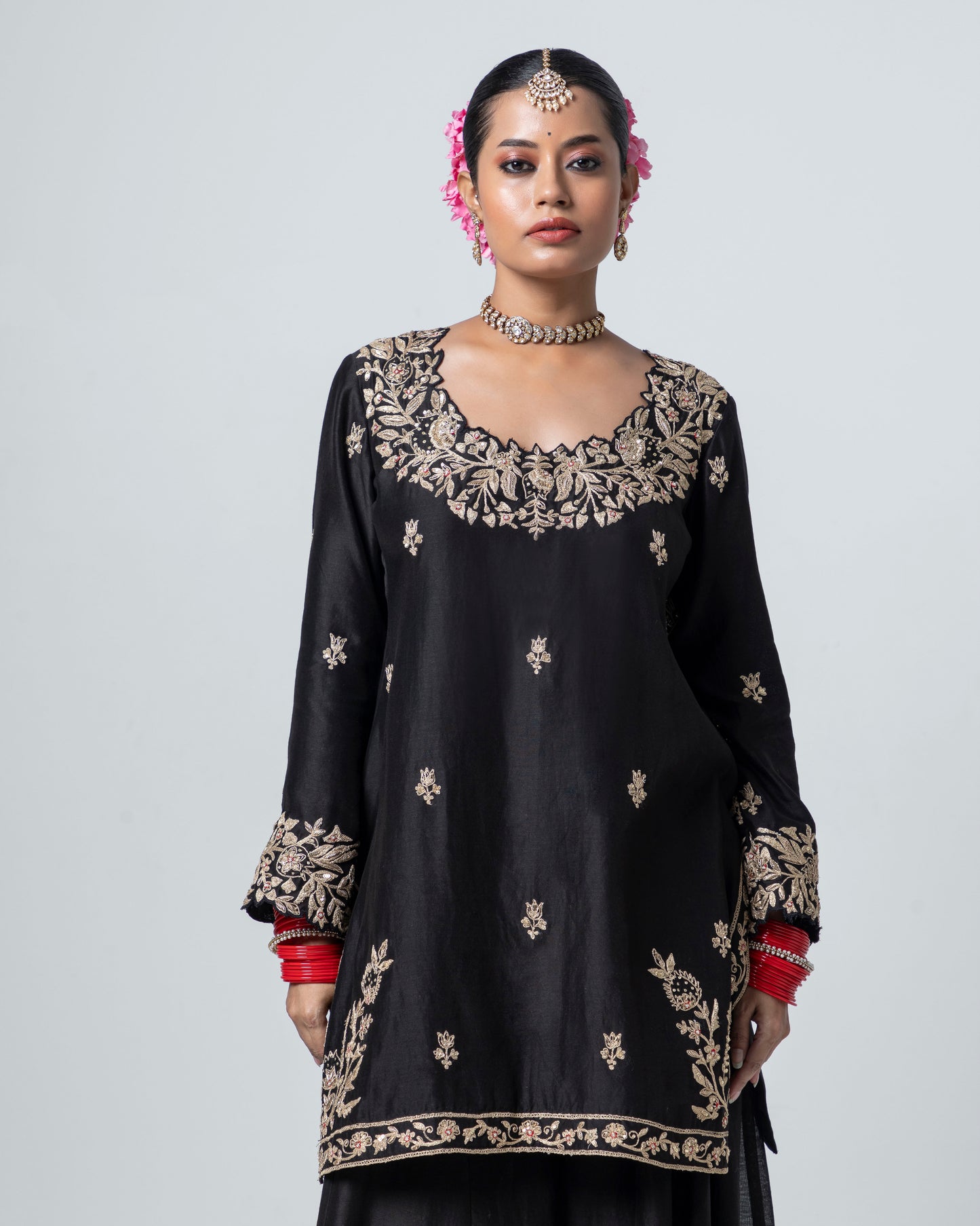 Ridwaan Embroidered Kurta