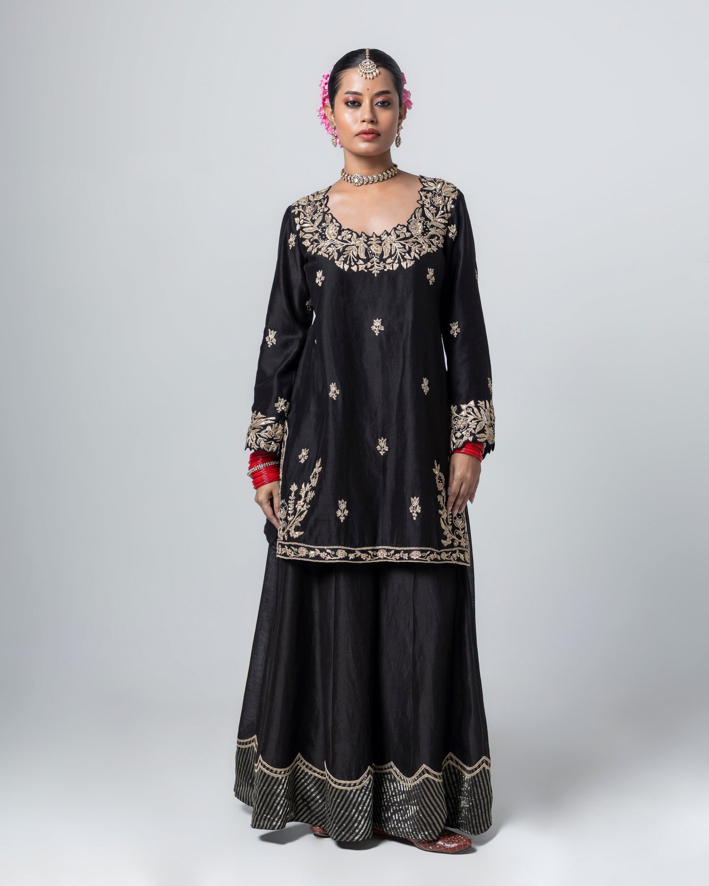 Ridwaan Embroidered Kurta