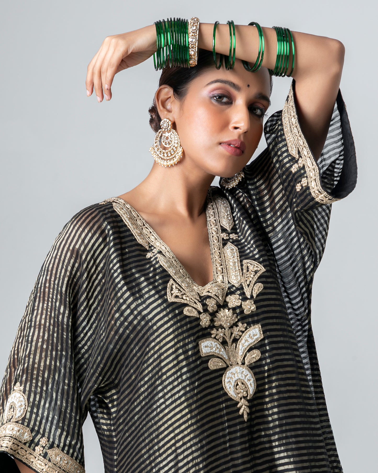 Madno Embroidered Kaftan Set