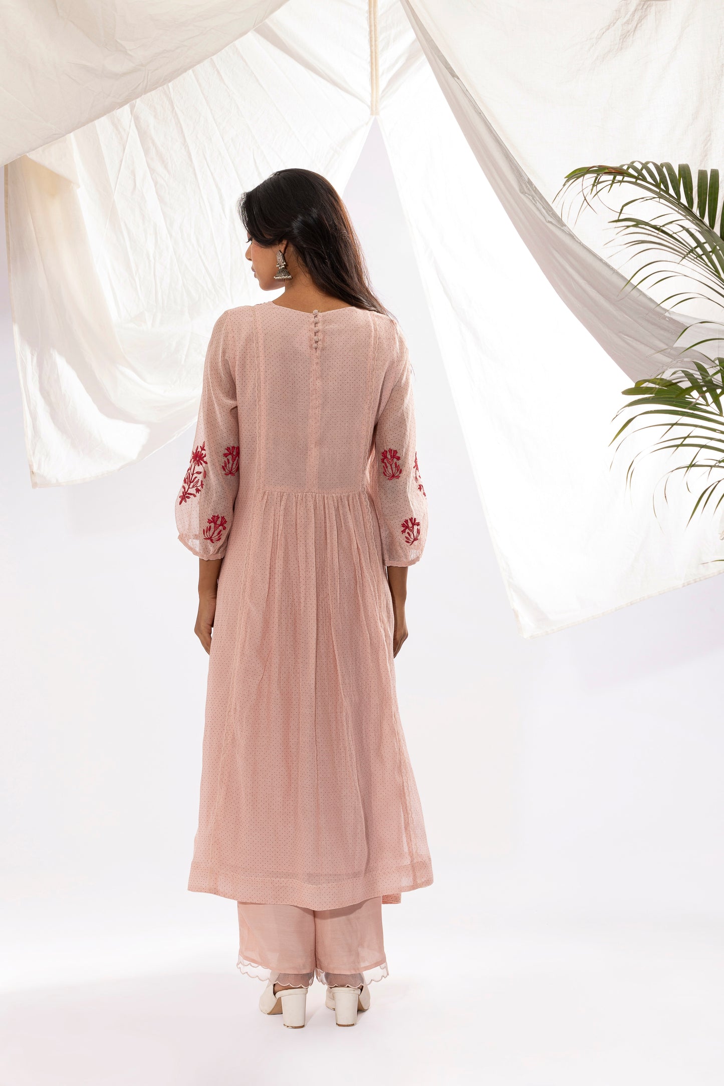 MISTY ROSE EMBROIDERED KURTA