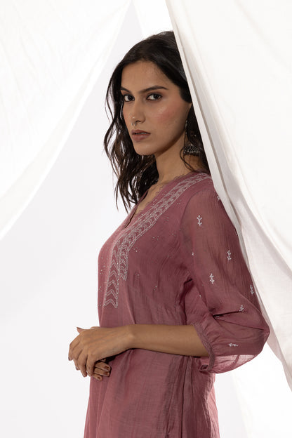 LILAC CHIKANKARI KURTA