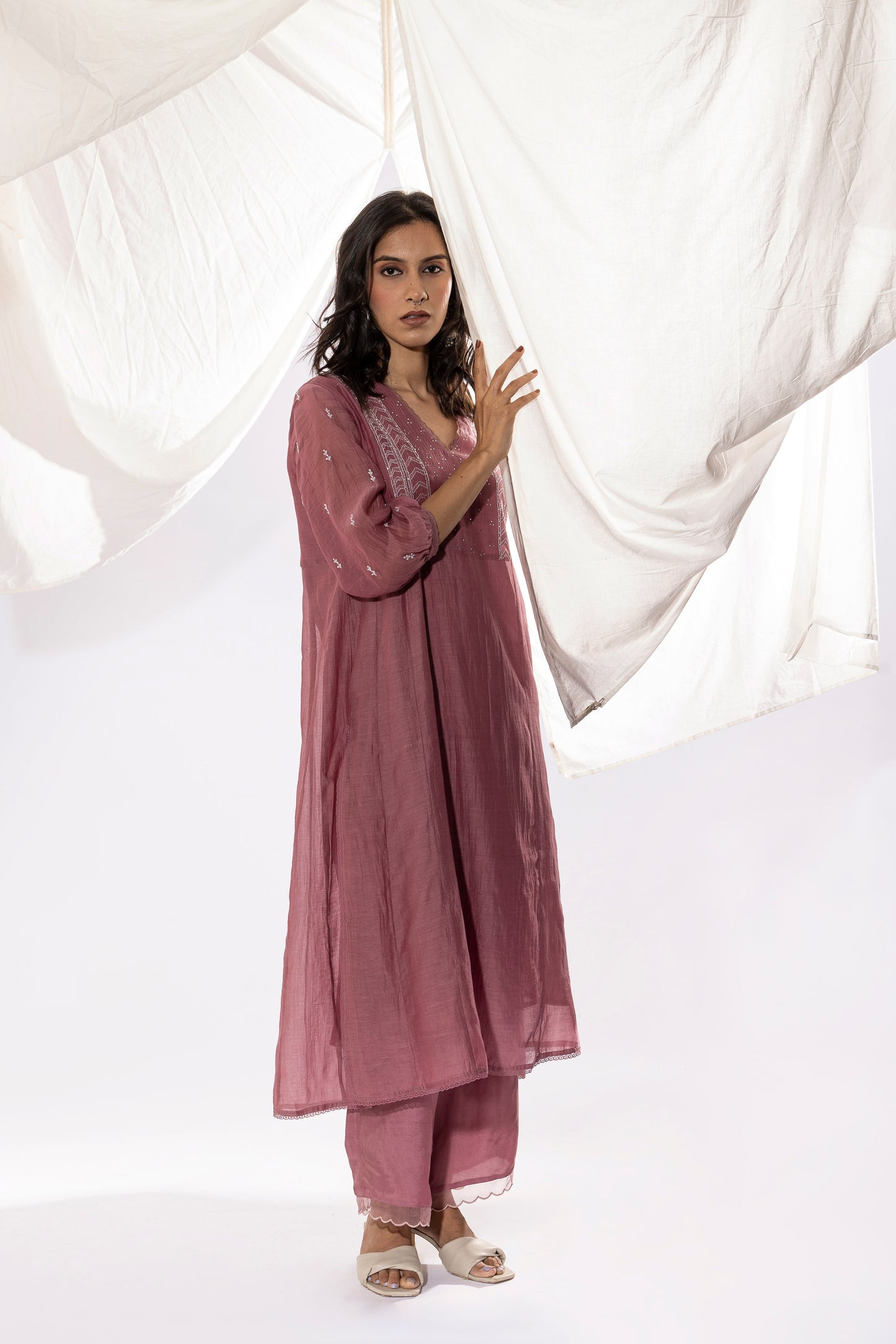 LILAC CHIKANKARI KURTA