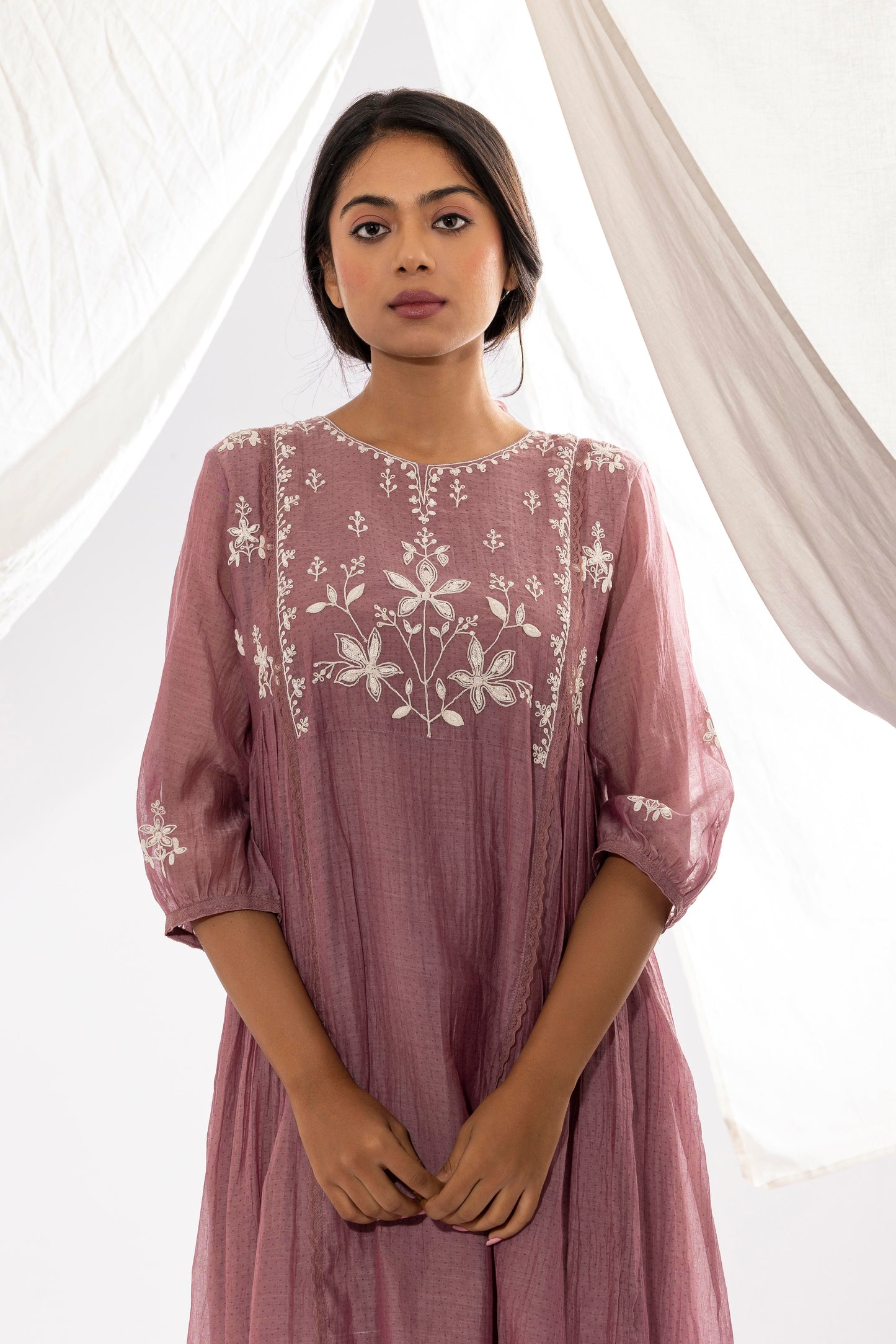 LILAC EMBROIDERED KURTA