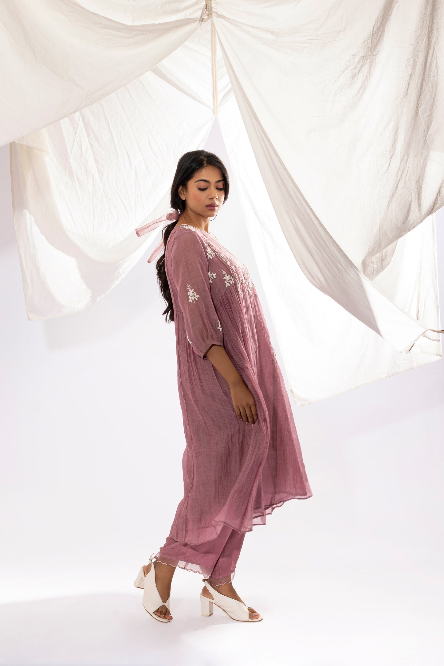 LILAC EMBROIDERED KURTA