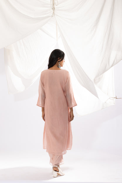 MISTY ROSE CHIKANKARI KURTA