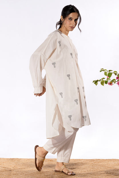 Paan Gulkand chikankari Tunic
