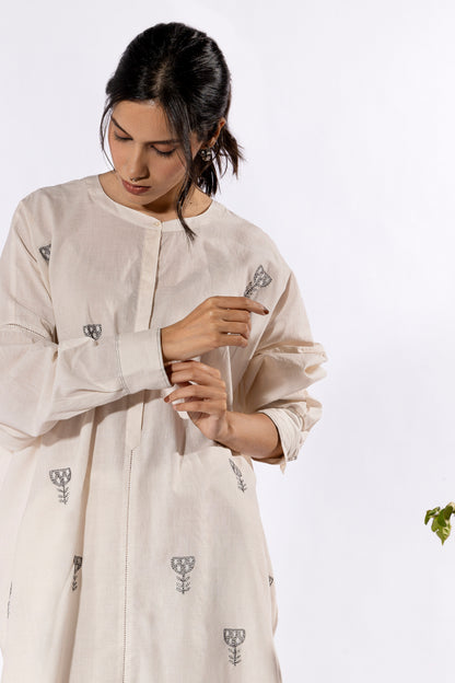 Paan Gulkand chikankari Tunic