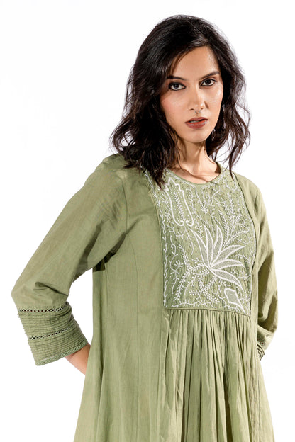 Green chikankari kurta