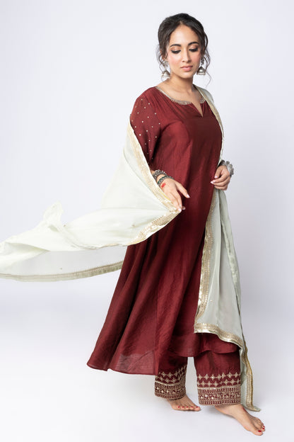 Ellora embroidered dupatta