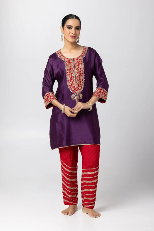 Ayesha Embroidered Kurta