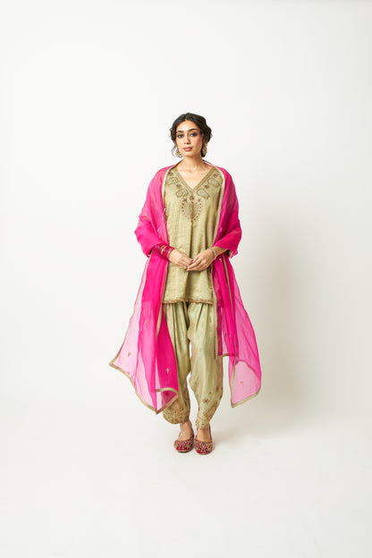 Baraati Banno Embroidered Dupatta - 1