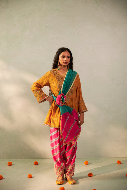 Basanti Bahaar Embroidered Kurta Set- Set of 3