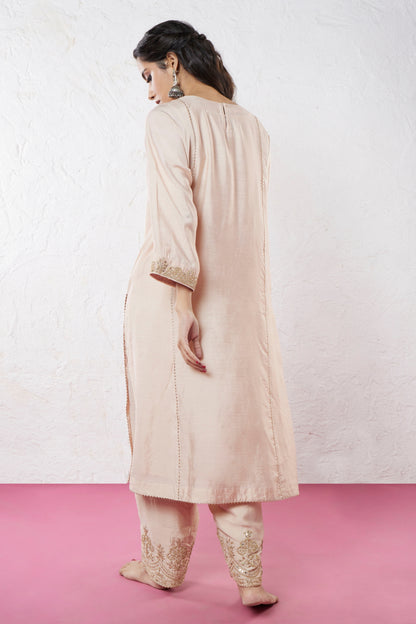 Charminar embroidered kurta set