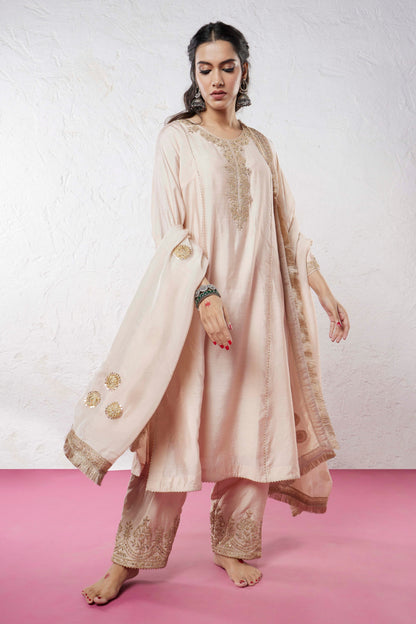 Charminar embroidered kurta set