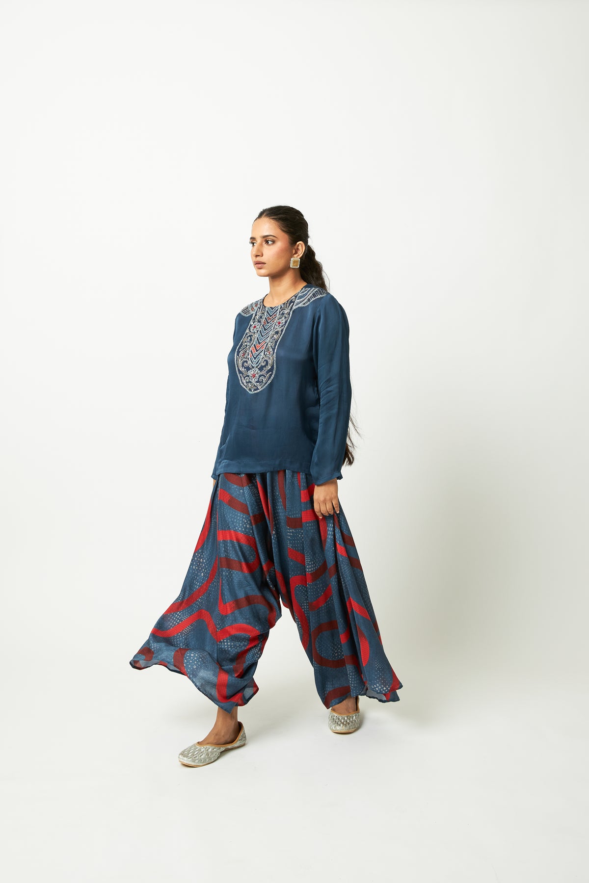Chulbuli Embroidered Co-ord Set- Set of 2 - 5