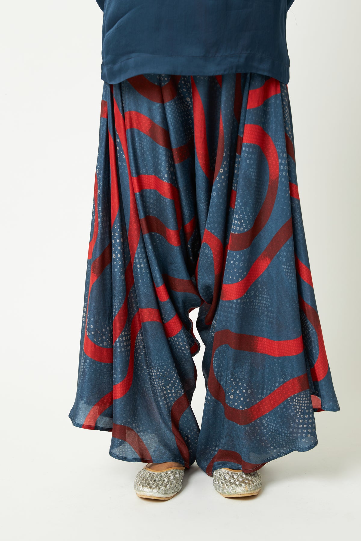 Chulbuli Embroidered Co-ord Set- Set of 2 - 11