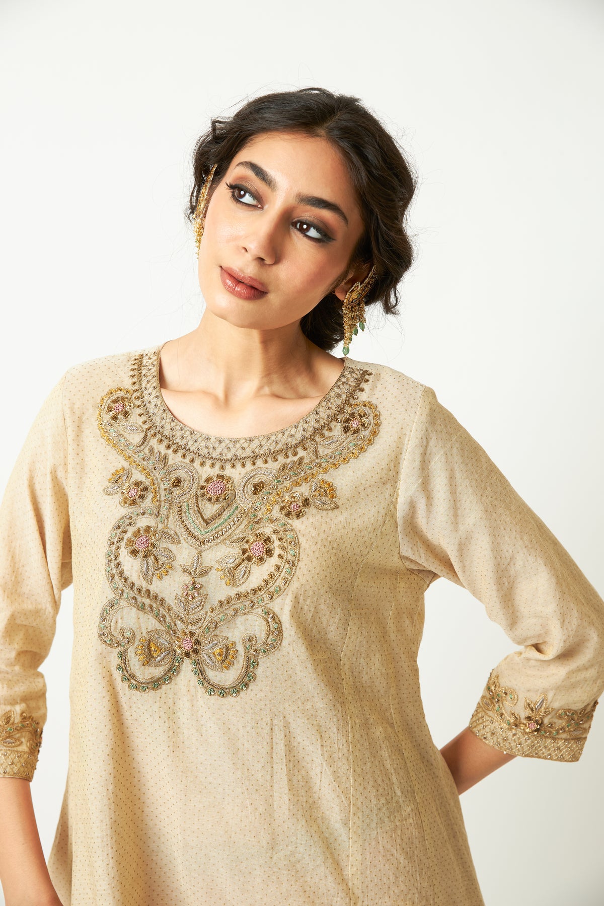 Gulabo Sa Embroidered Kurta Set- Set of 3 - 13