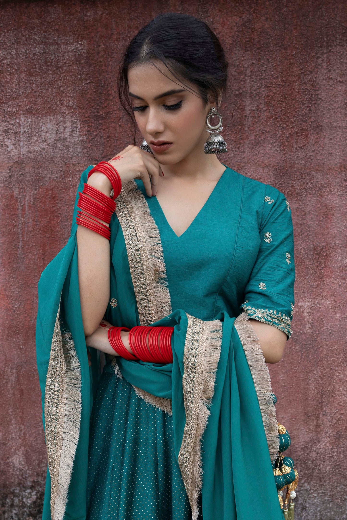 Gulberg Embroidered dupatta